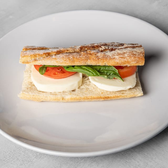 Caprese Baguette.